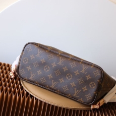 LV Shopping Bags